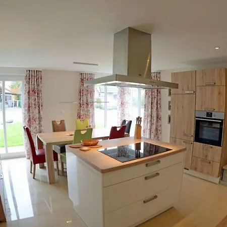 Catamaran 1 Comfortable Holiday home Breege
