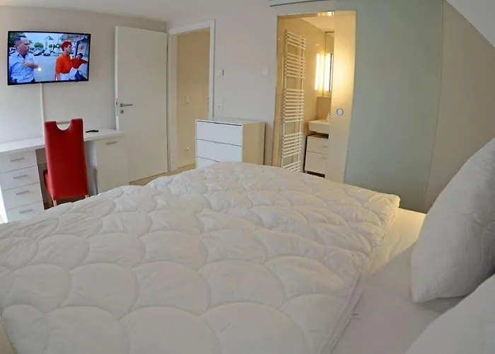 Catamaran 1 Comfortable Casa vacanze Breege